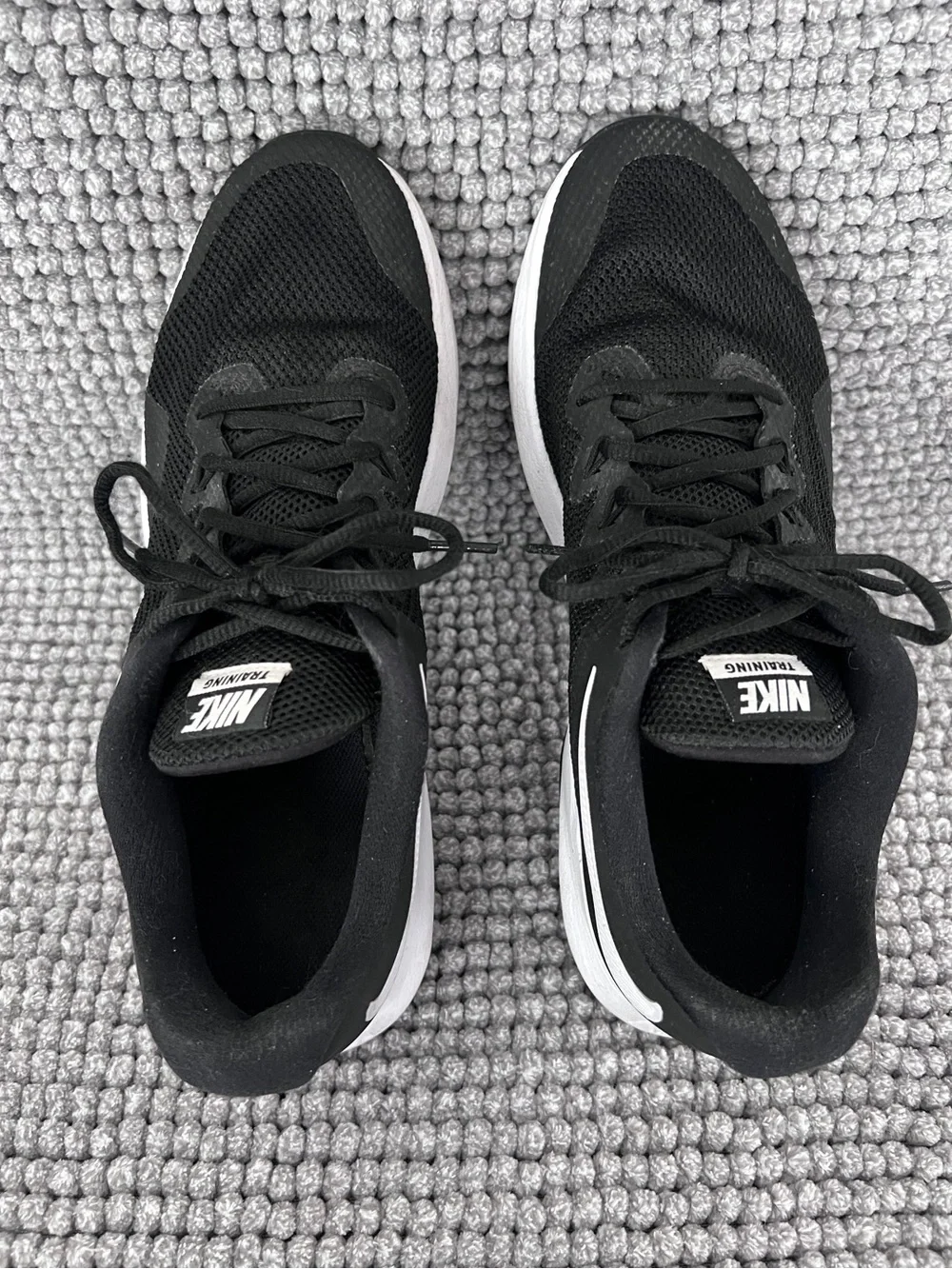 Nike Air Max Alpha Men's Athletic Training Shoe •  10.5